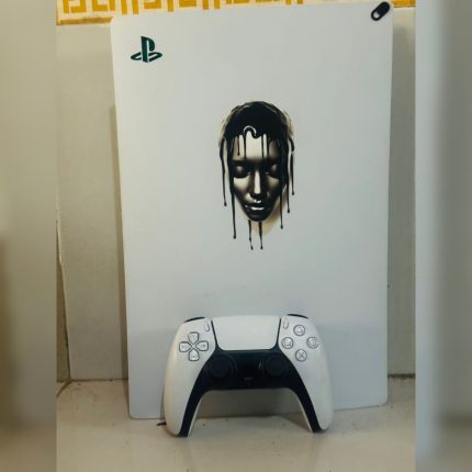 PLAYSTATION 5 STANDARD